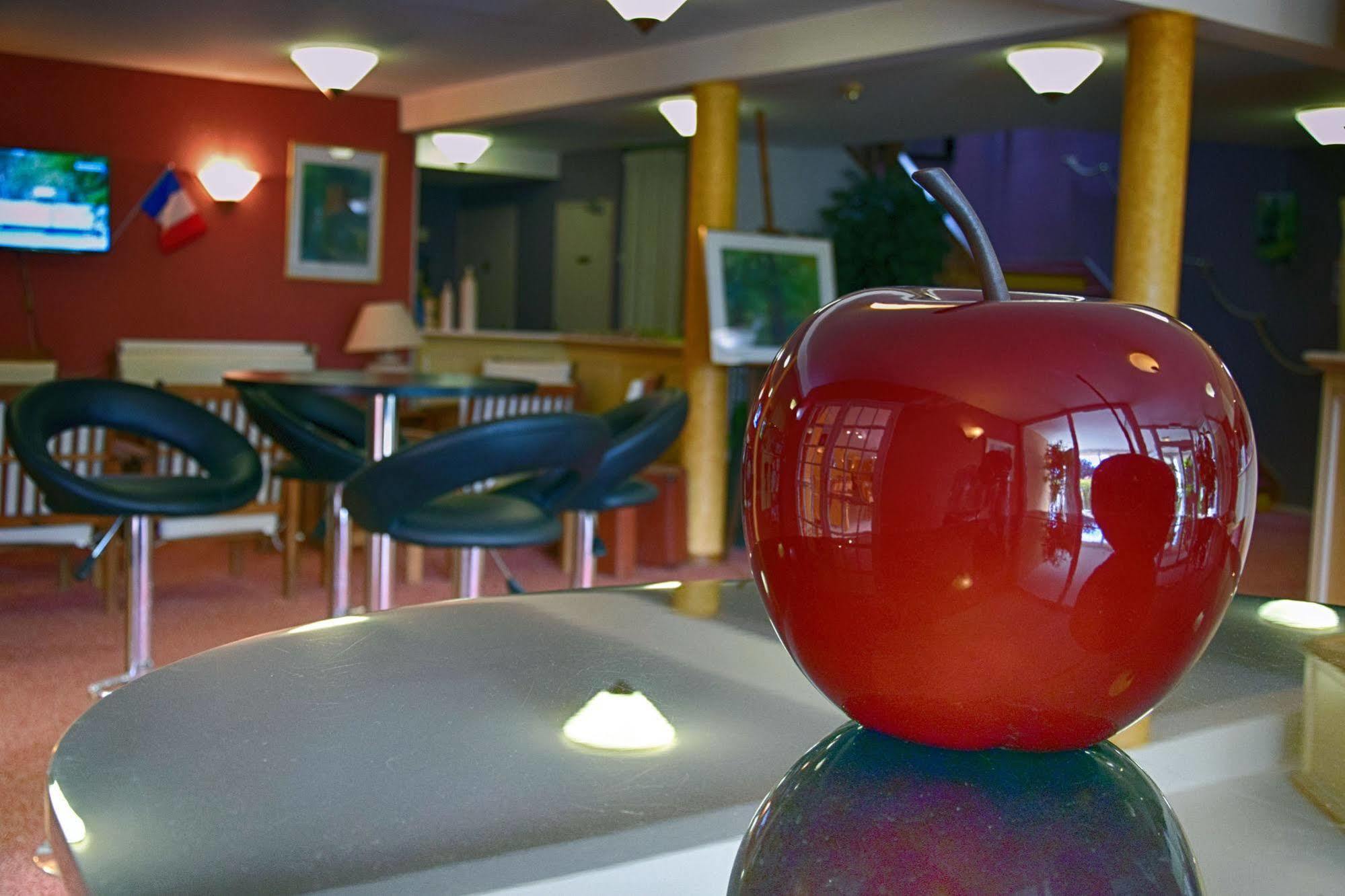 Hotel Altina Pacy-sur-Eure Exteriér fotografie