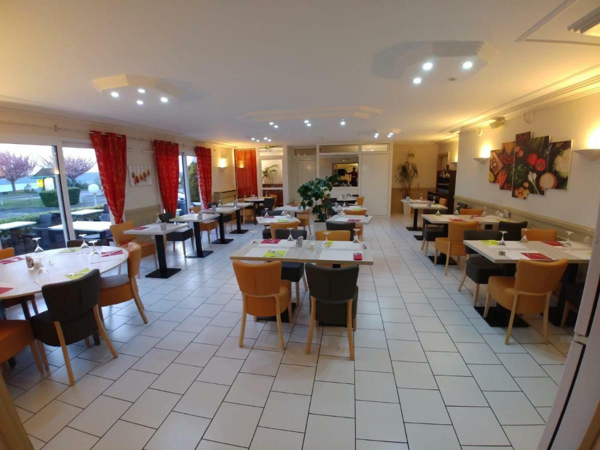 Hotel Altina Pacy-sur-Eure Exteriér fotografie