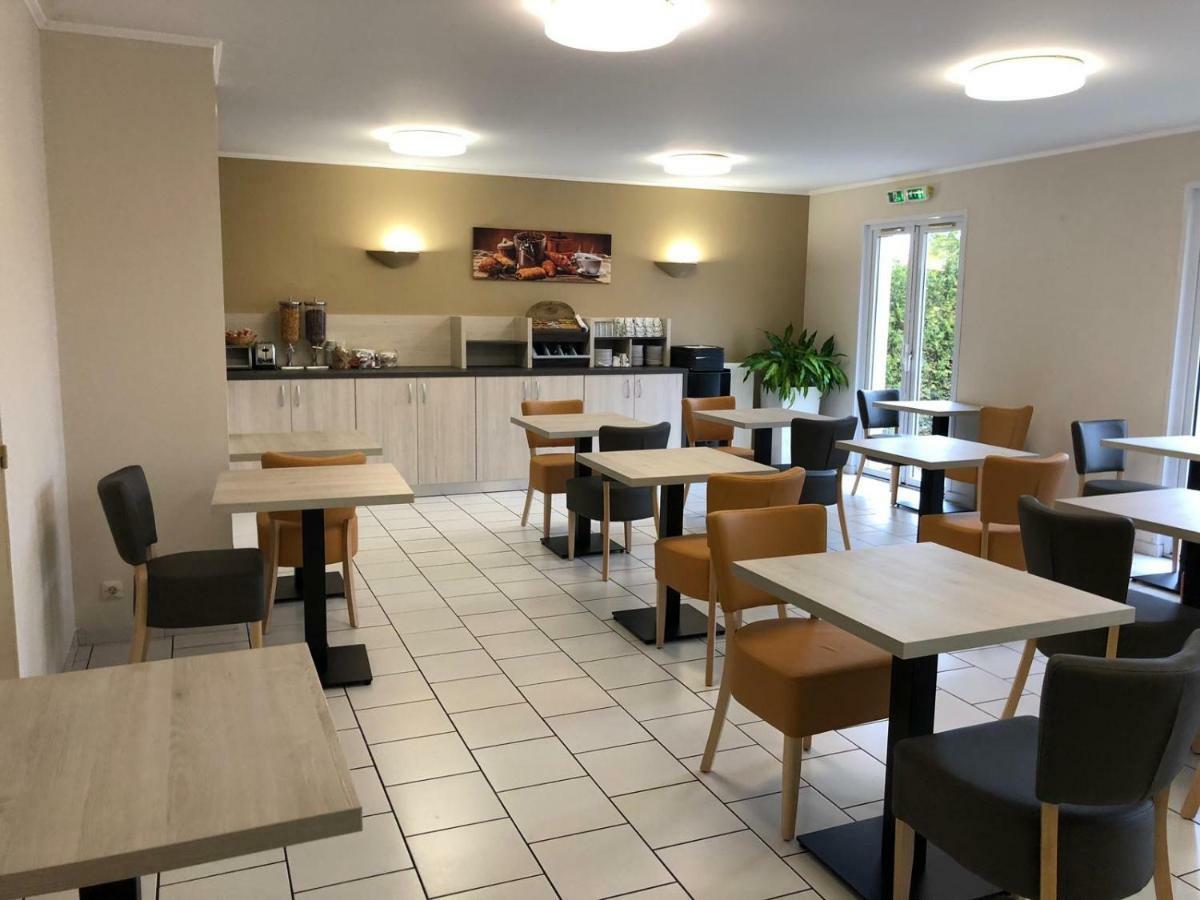 Hotel Altina Pacy-sur-Eure Exteriér fotografie