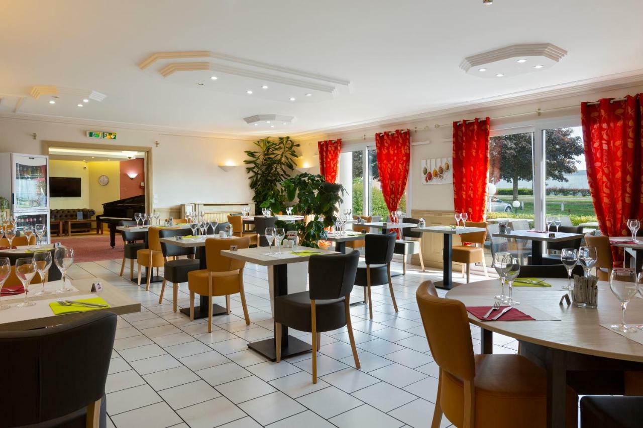 Hotel Altina Pacy-sur-Eure Exteriér fotografie