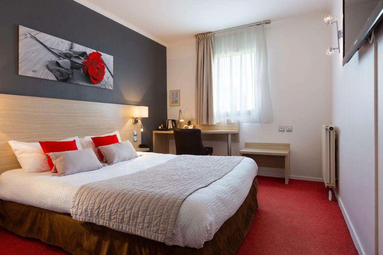 Hotel Altina Pacy-sur-Eure Exteriér fotografie
