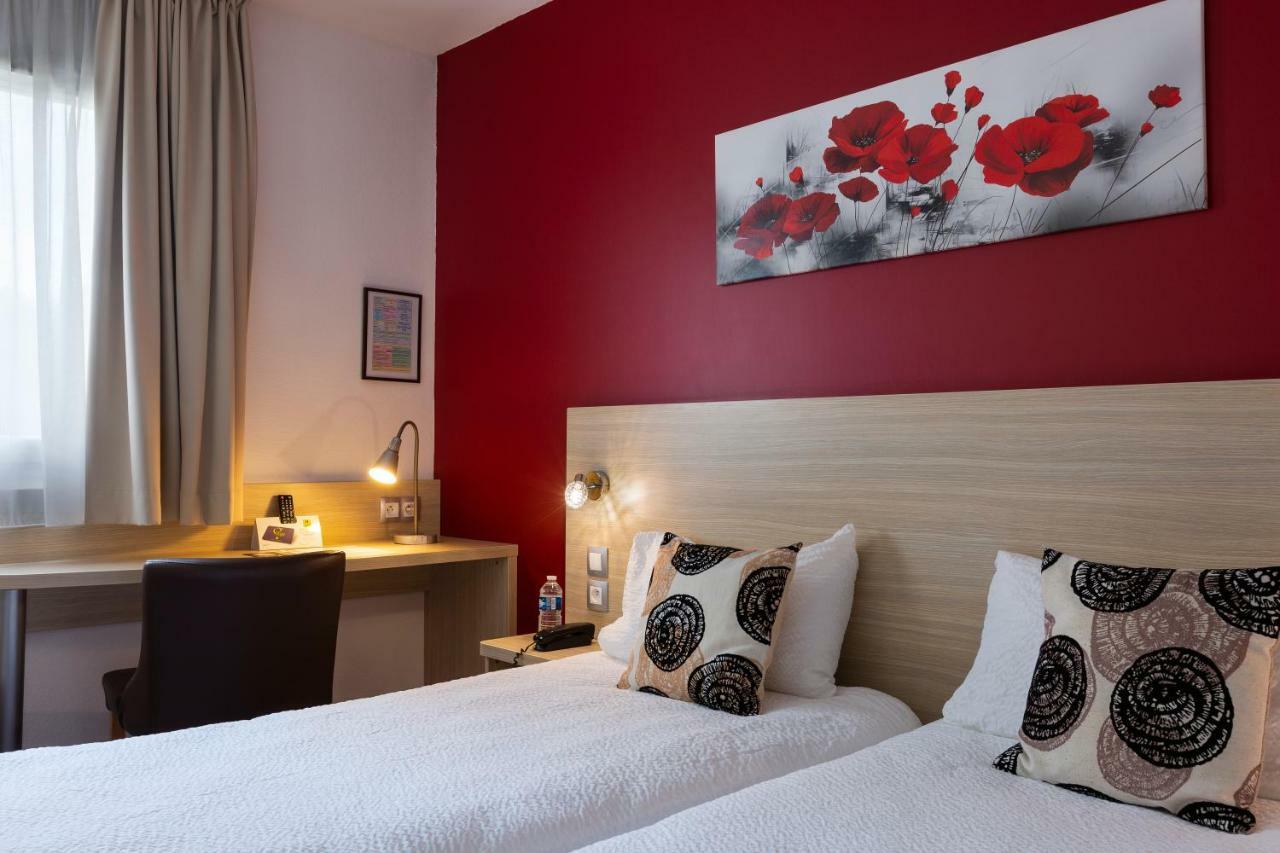 Hotel Altina Pacy-sur-Eure Exteriér fotografie